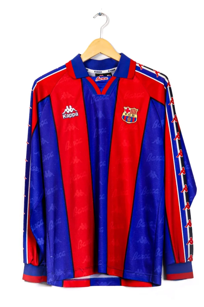 Barcelona 1996-1997 Home Ronaldo LS (M)